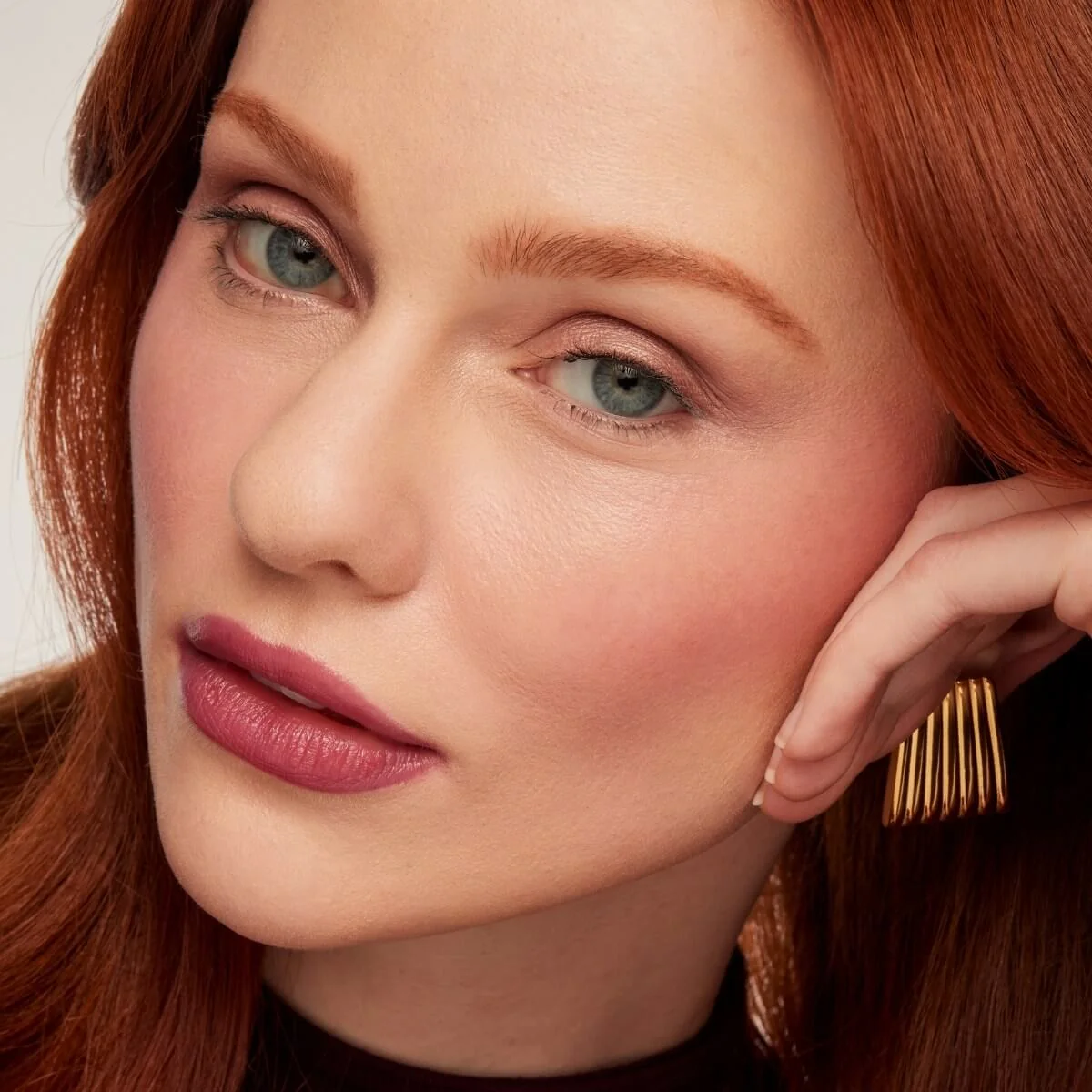 Lip and Cheek - Image 19