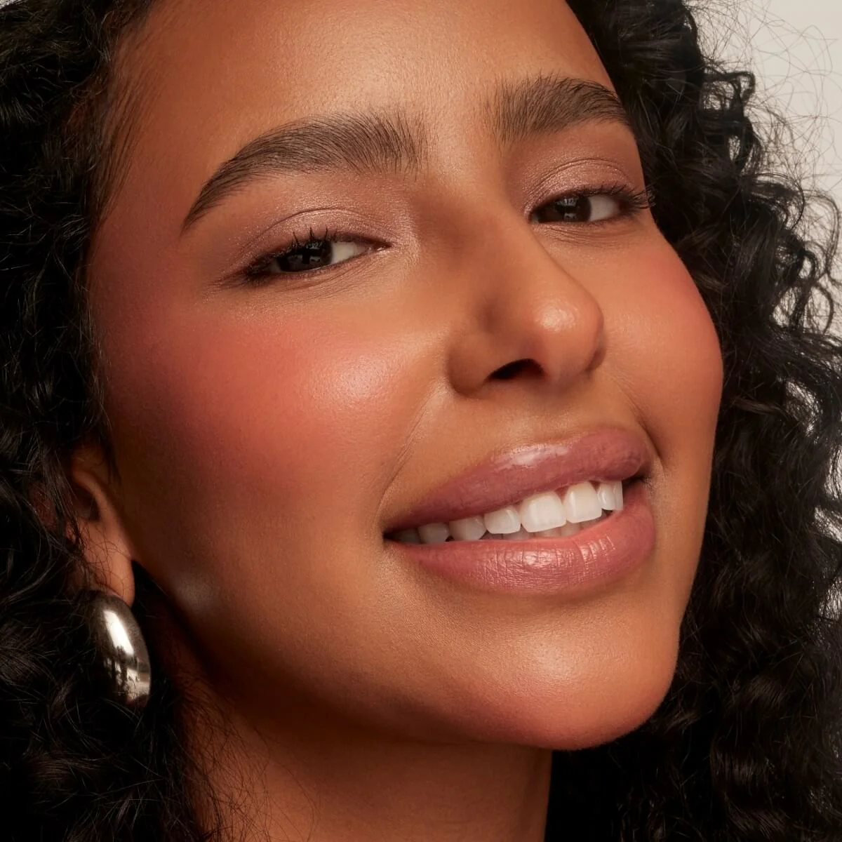 Lip and Cheek - Image 24